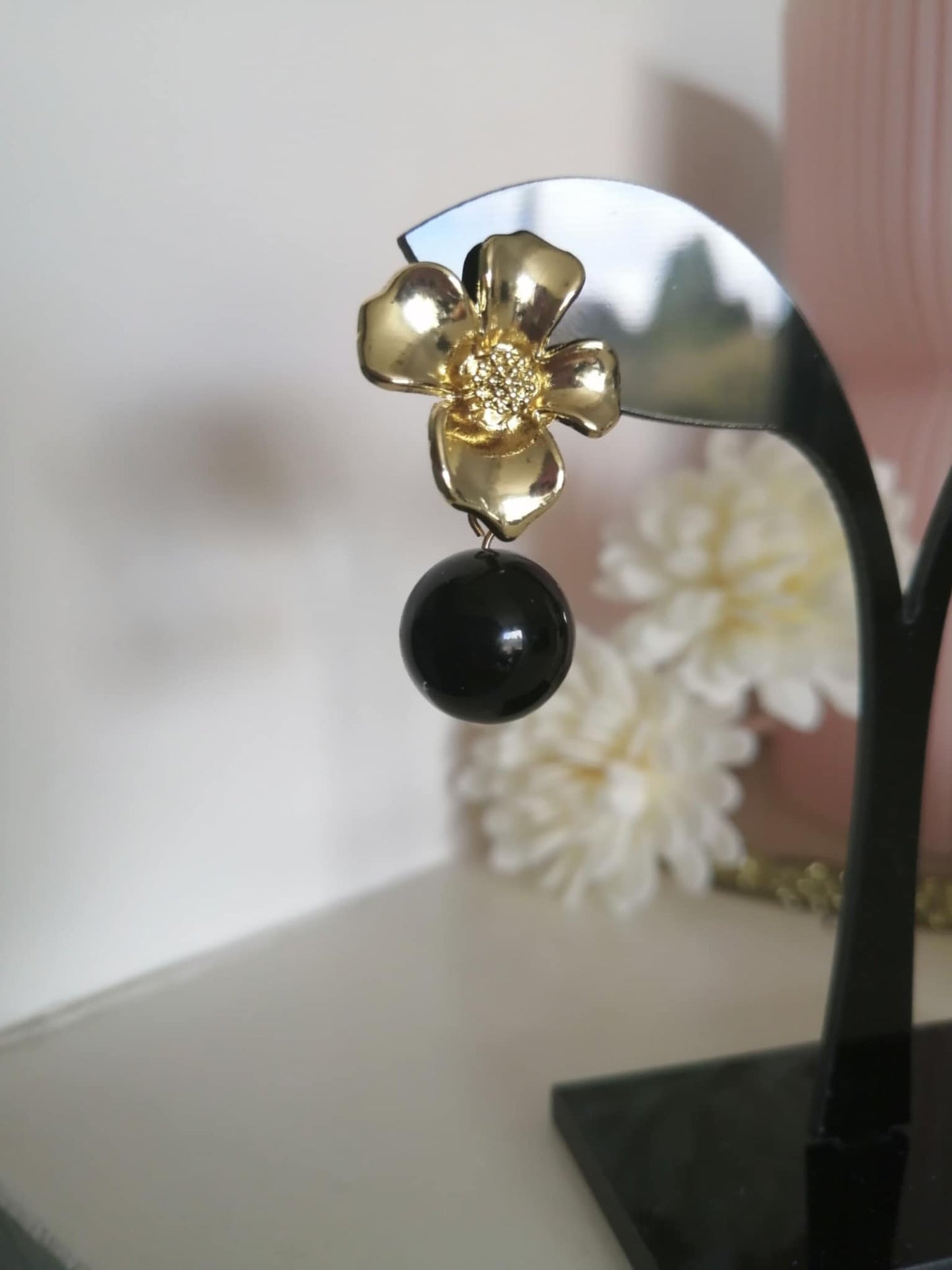 Boucles d’oreilles en pierre naturelles Agate noire fleur