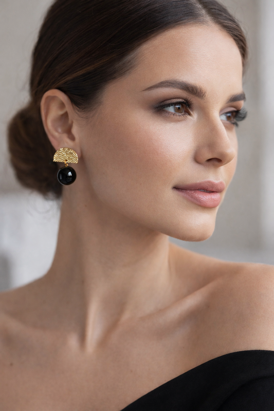 Boucles d’oreilles en pierre naturelles Agate noire demi-lune