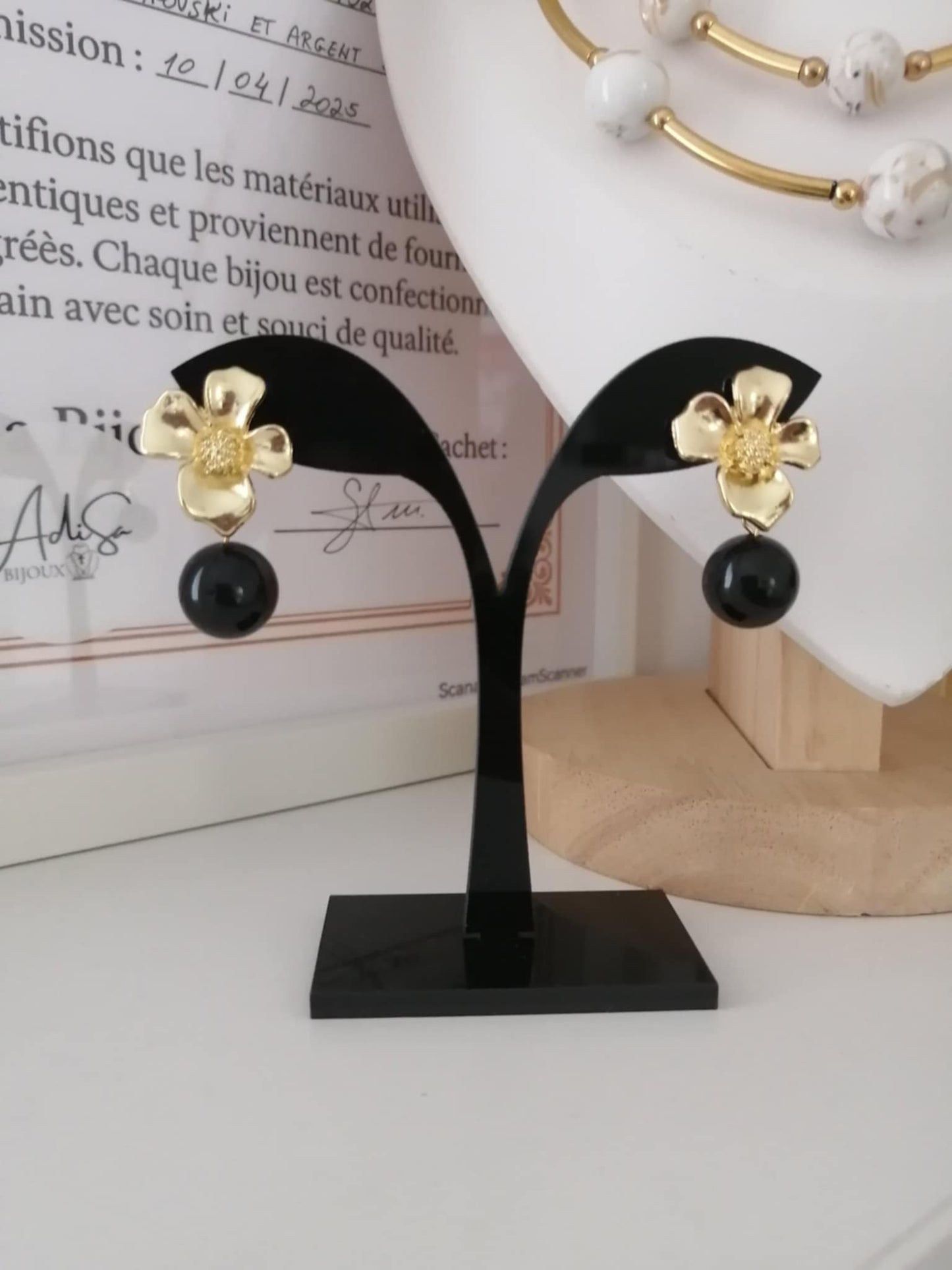 Boucles d’oreilles en pierre naturelles Agate noire fleur