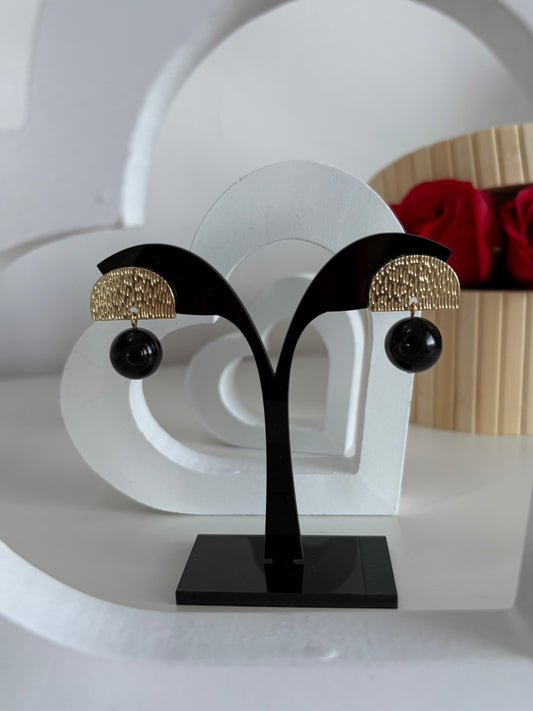 Boucles d’oreilles en pierre naturelles Agate noire demi-lune