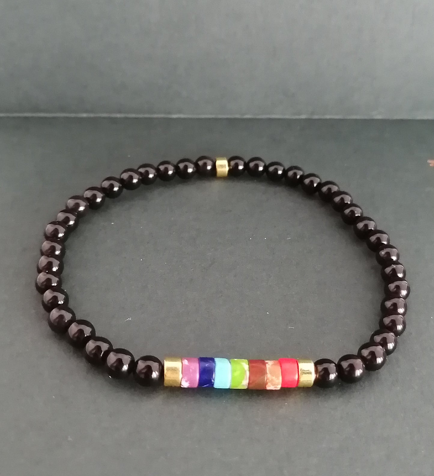 Regenboog zwarte agaat armband
