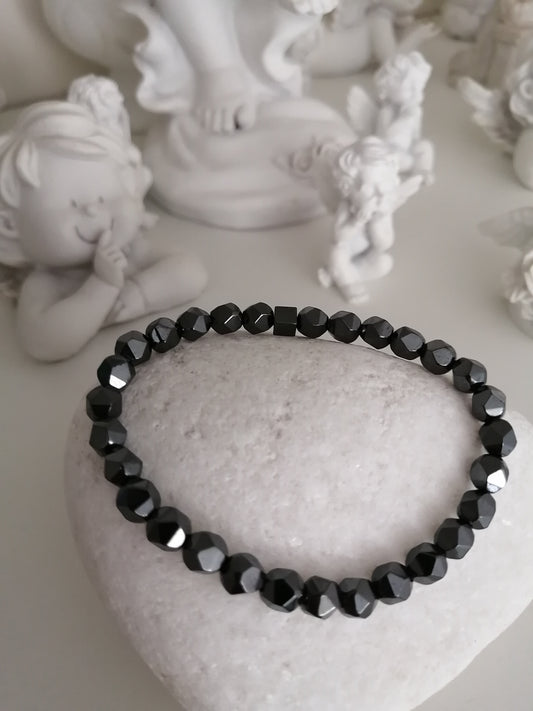 Bracelet Hématite à facettes 6mm