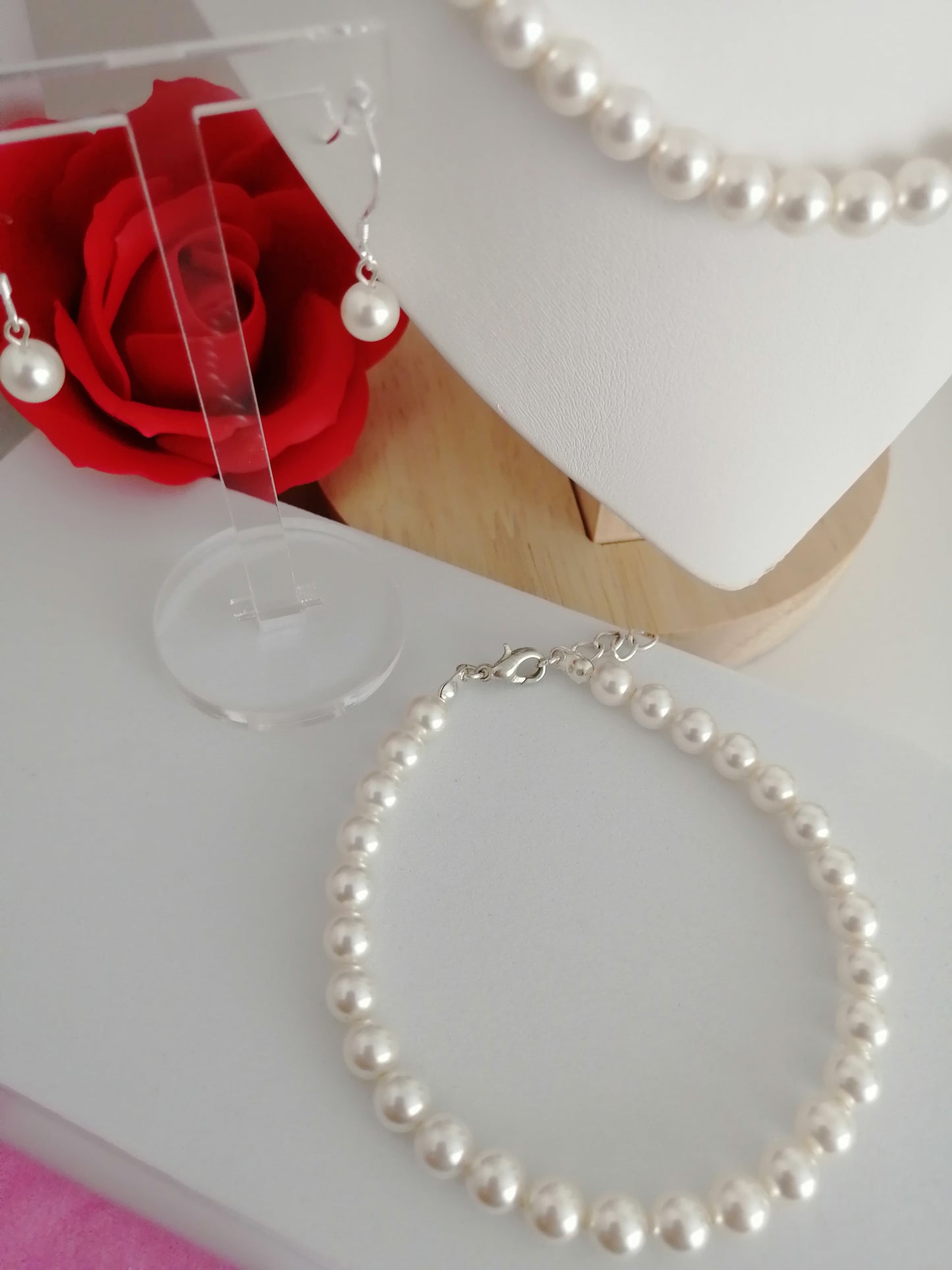 6mm Swarovki pearl bracelet
