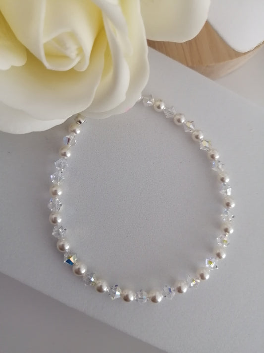 Bracelet en perles et cristaux Swarovski 4mm